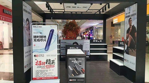 烤漆展柜定制