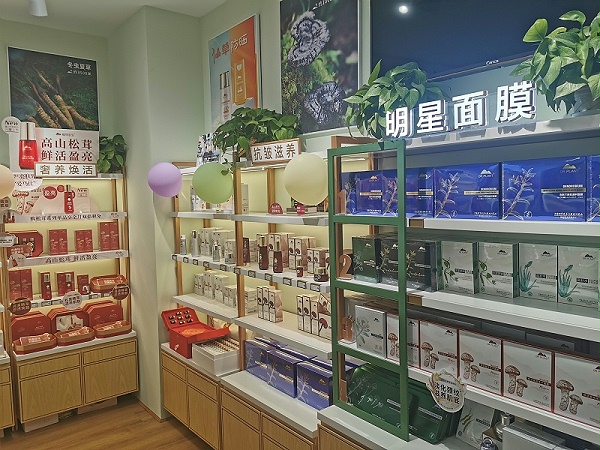 化妆品展柜定制